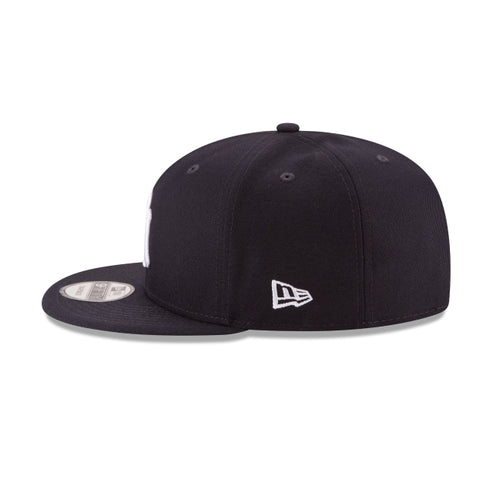 NEW YORK YANKEES BASIC 9FIFTY SNAPBACK NEW ERA HAT - BLACK/WHITE